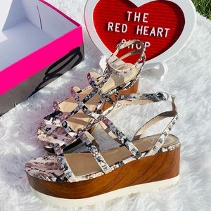 Vince Camuto Pemolie Gladiator Platform Sandals Snake Print